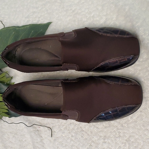 Clarks Women's Gael Rex Flat size 8.5 brown - Picture 2 of 10